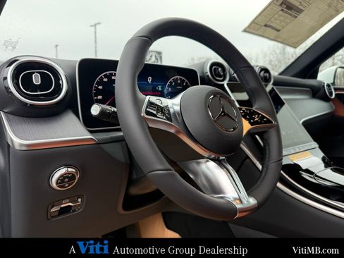 New 2026 Mercedes-Benz GLC 300 4MATIC image 12