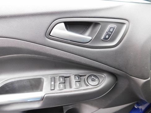 Used 2014 Ford Escape SE image 15