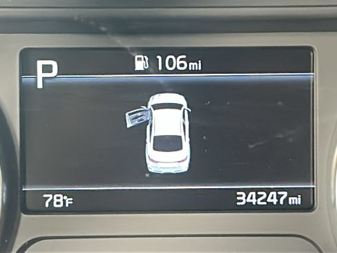 Used 2022 Kia Forte LXS FWD image 22