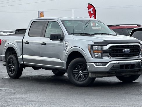 Used 2023 Ford F150 XLT w/ Trailer Tow Package image 2