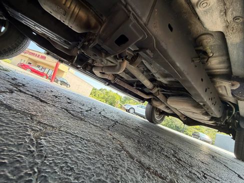 Used 2005 Toyota Tacoma PreRunner w/ TRD Sport Pkg #2 RWD image 18