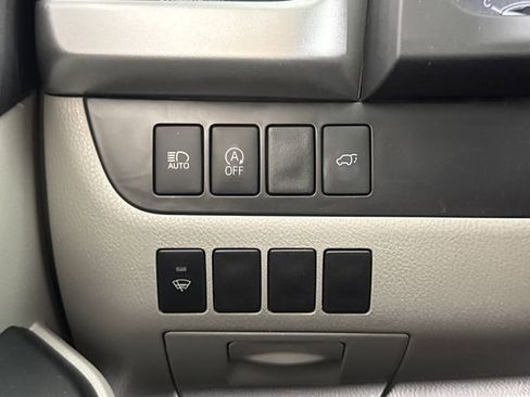 Used 2019 Toyota Highlander XLE AWD/4WD image 38