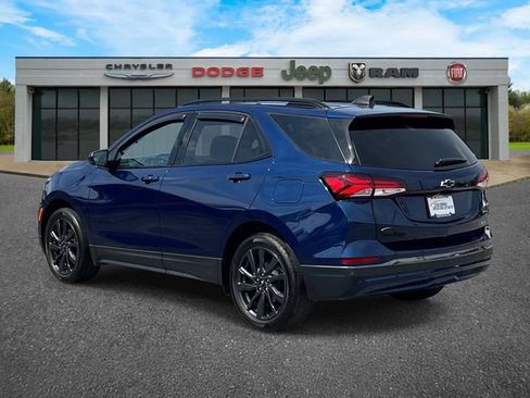 Used 2023 Chevrolet Equinox RS w/ LPO, Floor Liner Package FWD image 8