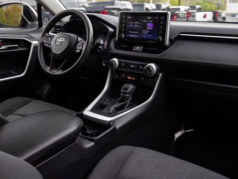 Used 2019 Toyota RAV4 XLE w/ Convenience Package AWD/4WD image 31