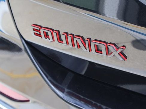 Used 2020 Chevrolet Equinox Premier w/ Premier Redline Edition FWD image 7