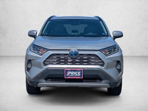 Used 2019 Toyota RAV4 Limited AWD/4WD image 2