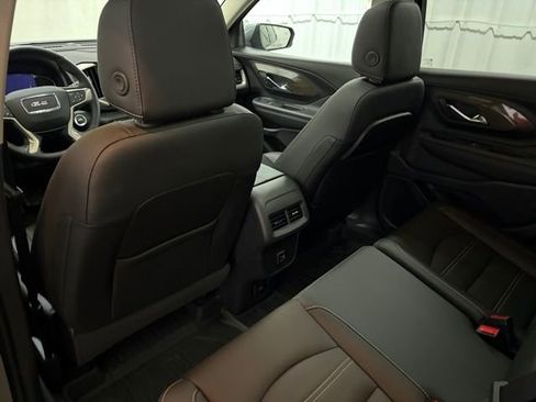 Used 2023 GMC Terrain Denali image 21