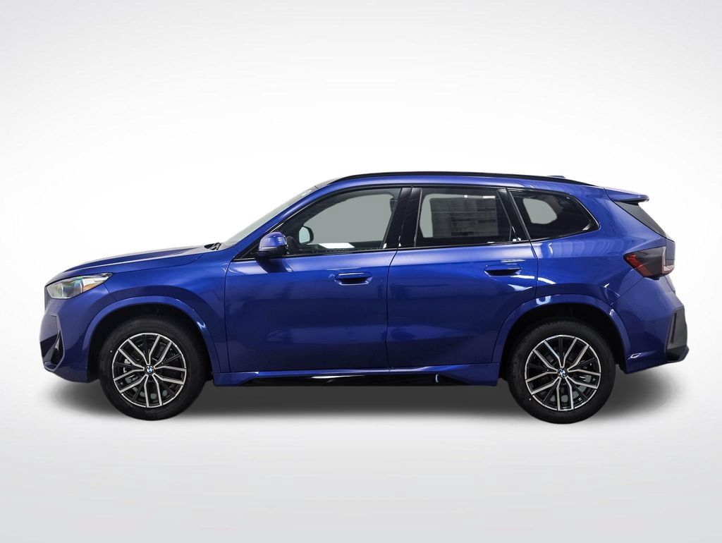 Used 2026 BMW X1 xDrive28i w/ Technology Package AWD/4WD image 2