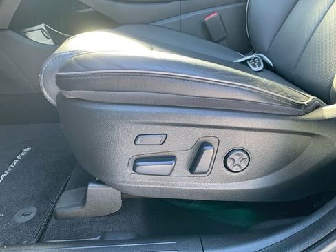 Used 2023 Hyundai Santa Fe Limited image 40