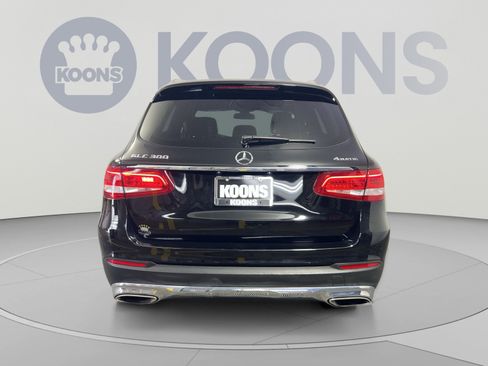 Used 2019 Mercedes-Benz GLC 300 4MATIC image 5