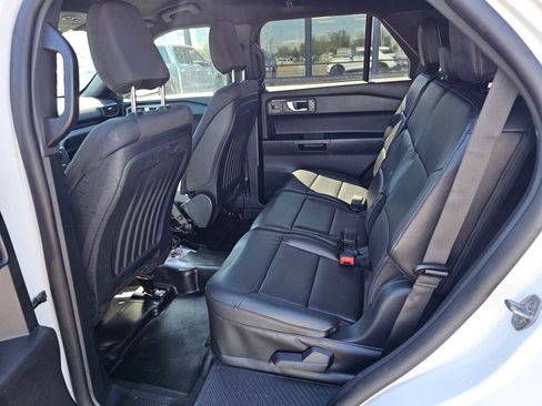 Used 2020 Ford Explorer 4WD Police Interceptor image 16