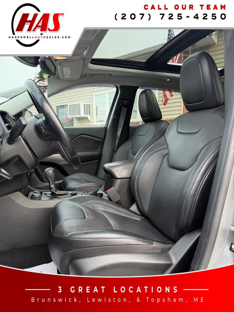 Used 2021 Jeep Cherokee Limited w/ Elite Package AWD/4WD image 11