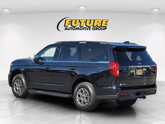 Used 2025 Ford Expedition Active AWD/4WD image 7
