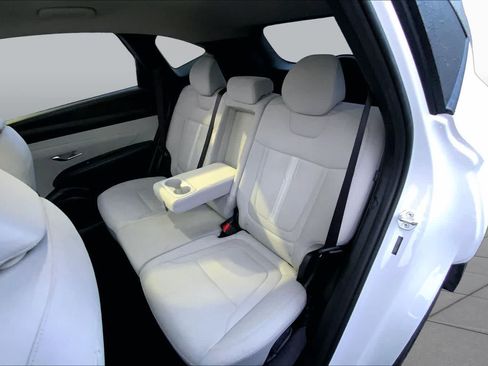 Used 2025 Hyundai Tucson SEL FWD image 20