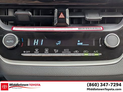 Used 2024 Toyota Corolla LE image 25