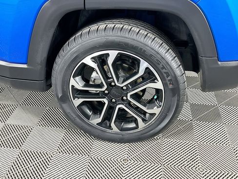 Used 2022 Jeep Compass Limited image 38