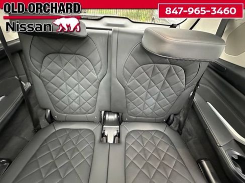 Used 2024 BMW X7 xDrive40i AWD/4WD image 16