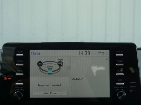 Used 2024 Toyota Sienna LE image 10