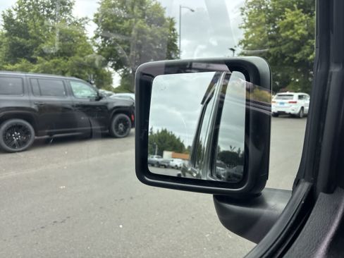 Used 2022 Jeep Gladiator Sport AWD/4WD image 29