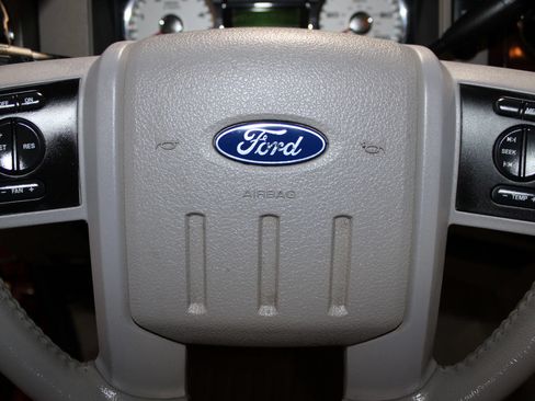 Used 2008 Ford F250 Lariat AWD/4WD image 16