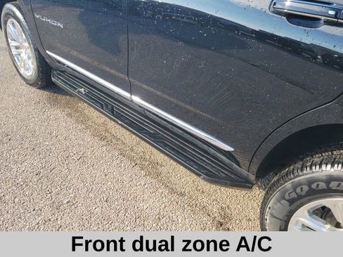 Used 2024 GMC Yukon SLT image 6