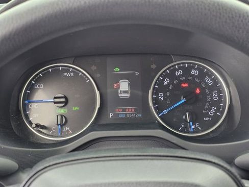 Used 2019 Toyota RAV4 XLE image 25