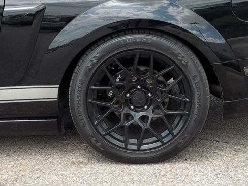 Used 2007 Ford Mustang GT RWD image 14