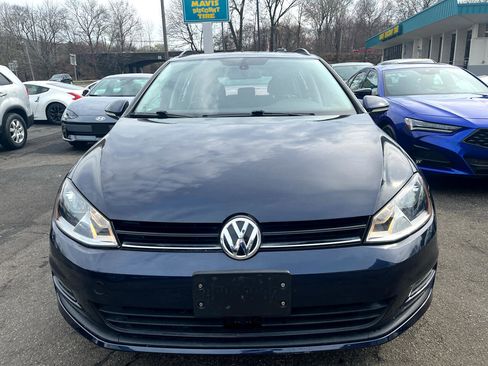 Used 2016 Volkswagen Golf Limited Edition image 2