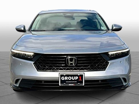 Used 2025 Honda Accord EX-L image 3