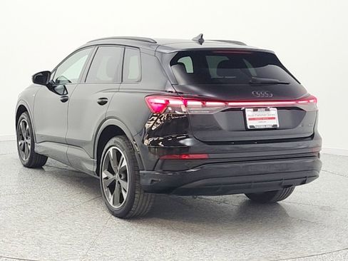 Used 2023 Audi Q4 e-tron Premium Plus w/ Premium Plus image 7