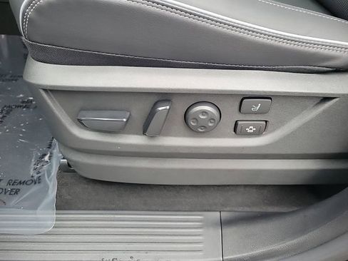 New 2025 INFINITI QX80 Autograph image 15