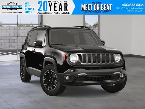 New 2023 Jeep Renegade Latitude w/ Sun/Sound Group image 10