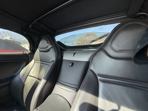 Used 2006 Pontiac Solstice Convertible w/ Premium Package image 11