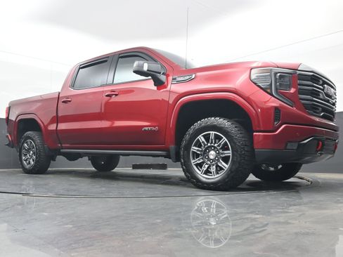 Used 2024 GMC Sierra 1500 AT4 w/ Technology Package image 26