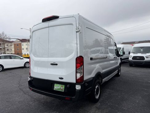 Used 2019 Ford Transit 250 148 Medium Roof RWD image 3