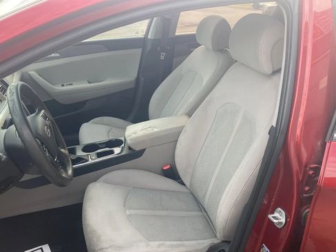 Used 2016 Hyundai Sonata SE image 9