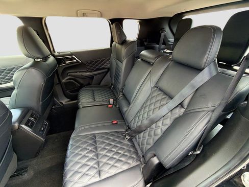 Used 2024 Mitsubishi Outlander SEL FWD image 20