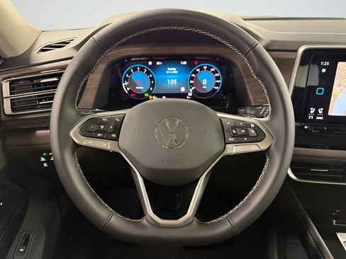New 2026 Volkswagen Atlas SEL image 12