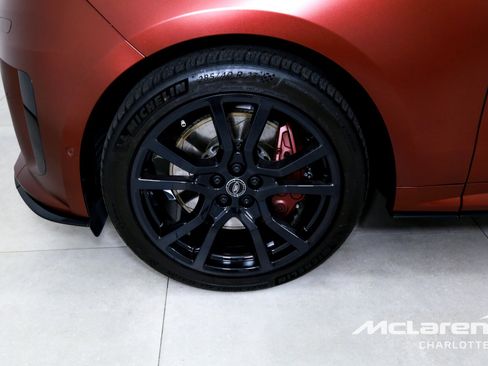 Used 2025 Land Rover Range Rover Sport SV Edition Two image 35