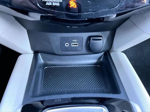 Used 2021 Nissan Rogue Sport SV image 15