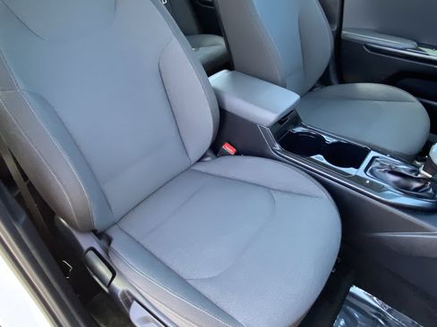 Used 2025 Kia K4 FWD image 11
