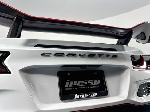 Used 2025 Chevrolet Corvette Z06 w/ Z07 Performance Package RWD image 52
