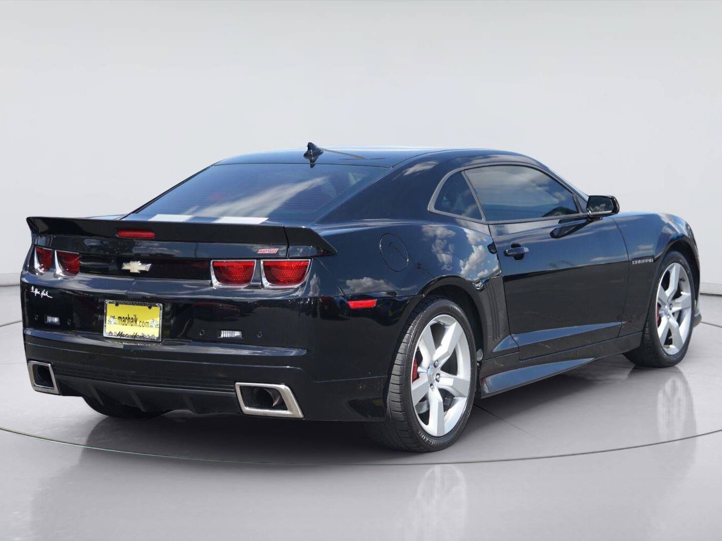 Used 2011 Chevrolet Camaro SS RWD image 6
