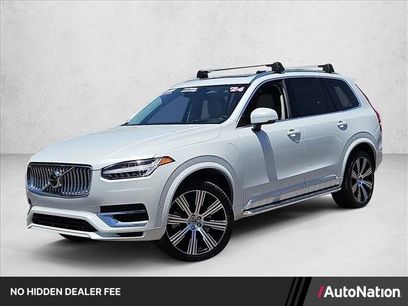 Used 2024 Volvo XC90 T8 Ultimate w/ Lounge Package