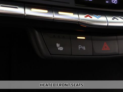 Used 2020 Cadillac XT4 Premium Luxury w/ Cold Weather Package AWD/4WD image 6