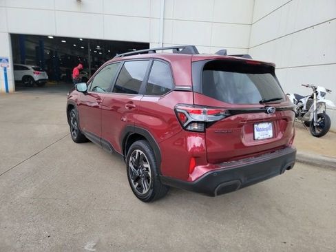 Used 2025 Subaru Forester Limited w/ Popular Package #1 AWD/4WD image 7