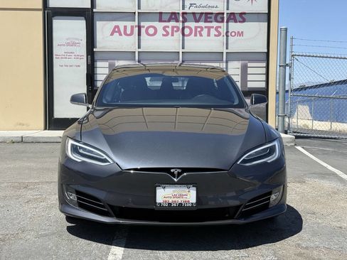 Used 2019 Tesla Model S Long Range AWD/4WD image 3