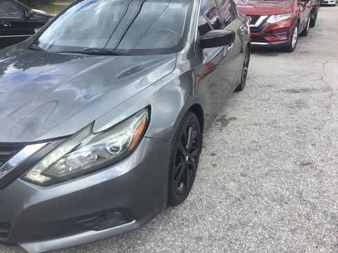 Used 2017 Nissan Altima 2.5 SR w/ Midnight Edition Package image 1