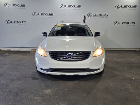 Used 2017 Volvo XC60 T5 Dynamic image 6