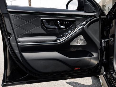 Used 2026 Mercedes-Benz S 63 AMG S image 38